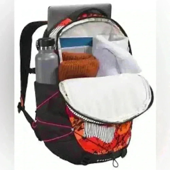 THE NORTH FACE Borealis Backpack Fiery Red Abstract Yosemite Large NWOT - Picture 3 of 9